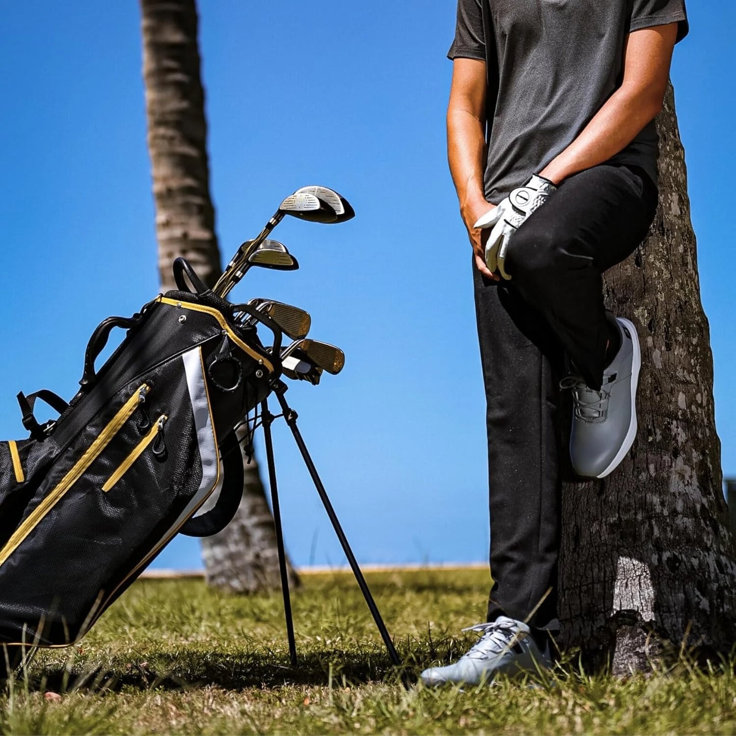 Mens 17 Piece Golf Set With Driver Woods Hybrids Irons Putter Stand Bag Rainhood