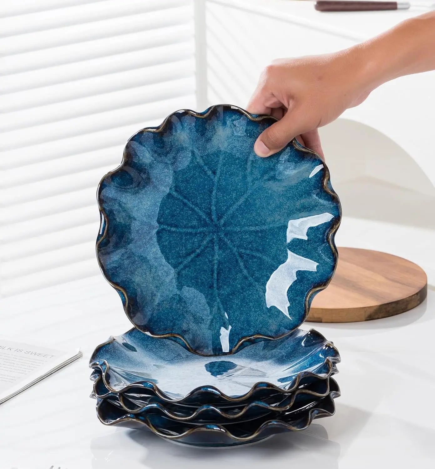 8.5 Inch Dinner Plates Set of 4 Round Ceramic Serving Bowls for Salad