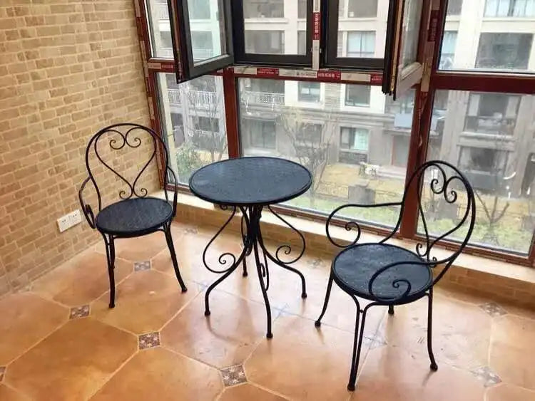 European Minimalist Iron Outdoor Garden Table And Chair Set