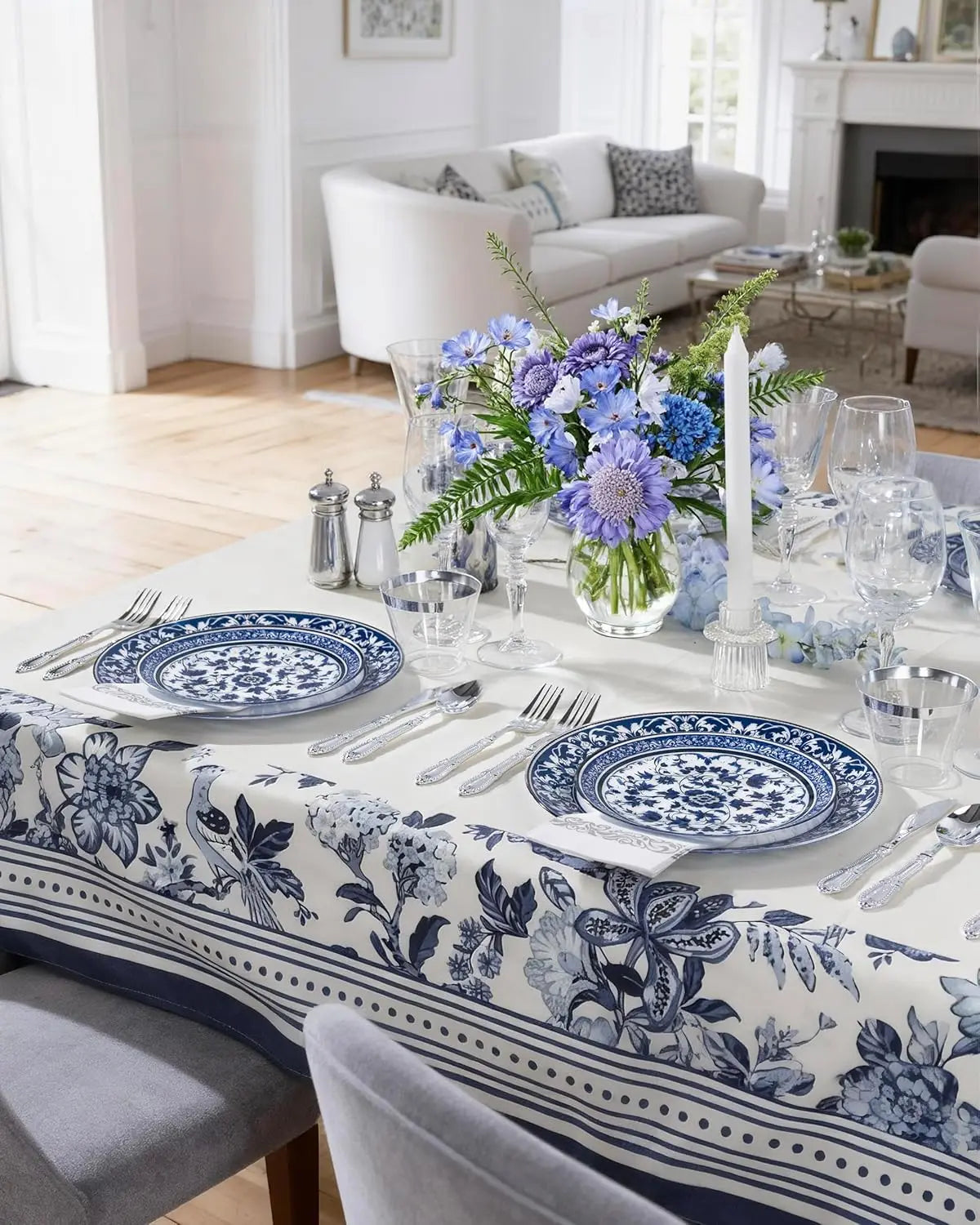 60 Piece Blue Floral Plastic Plates Set 10.25 Inch Dinner 7.5 Inch Dessert