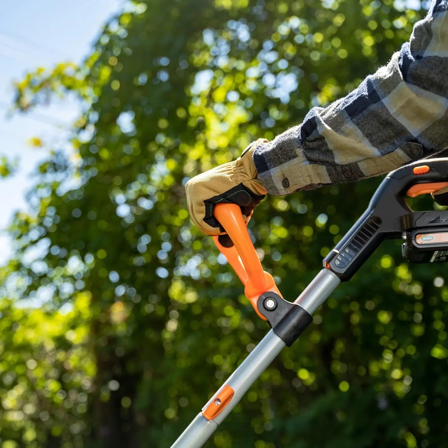 20V Cordless Garden Tiller 7.5 Inch Width with 2Ah Battery and Fast Charger